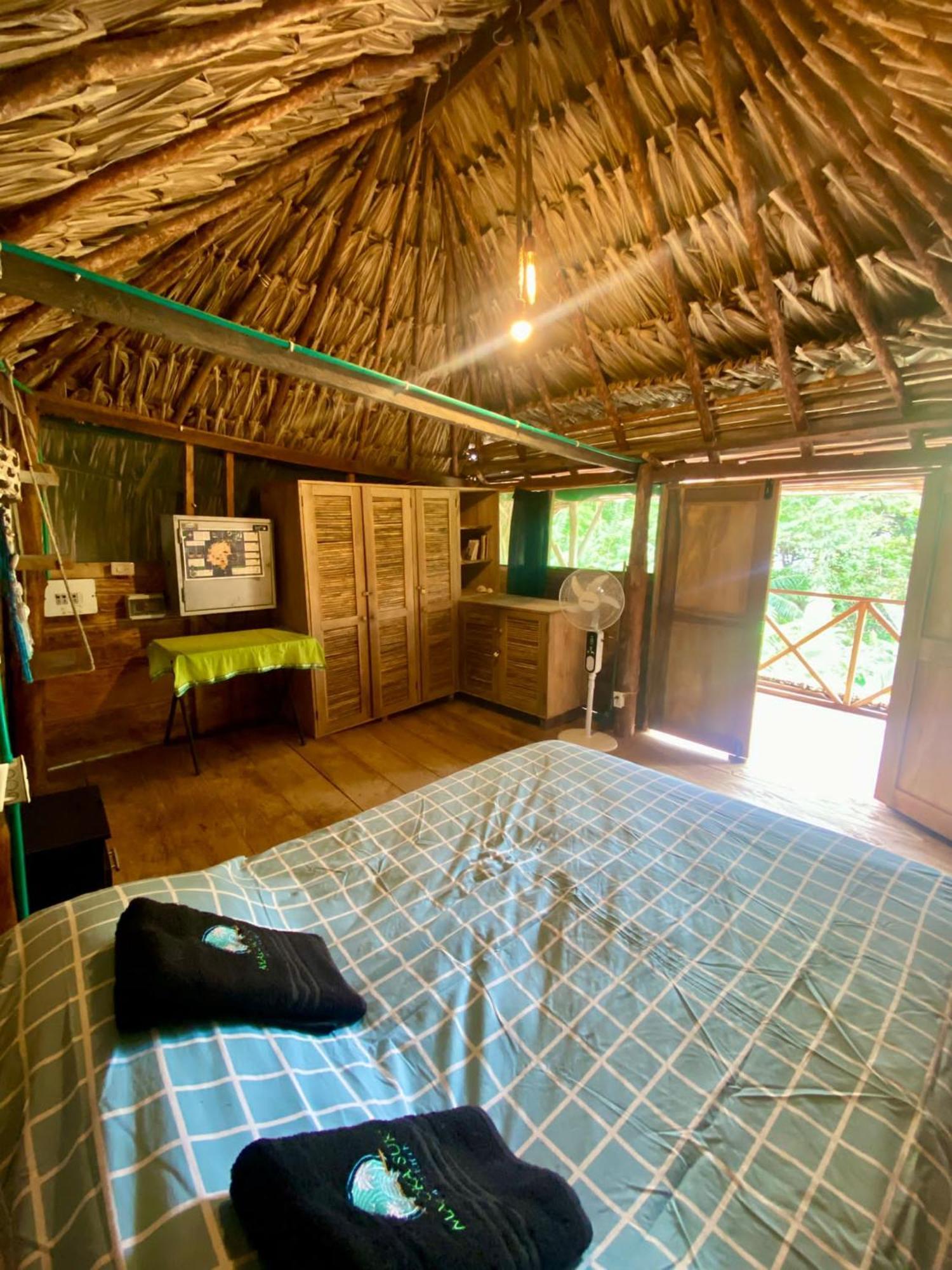 Private Beach House Maloka Surf Puerto Limon Екстериор снимка